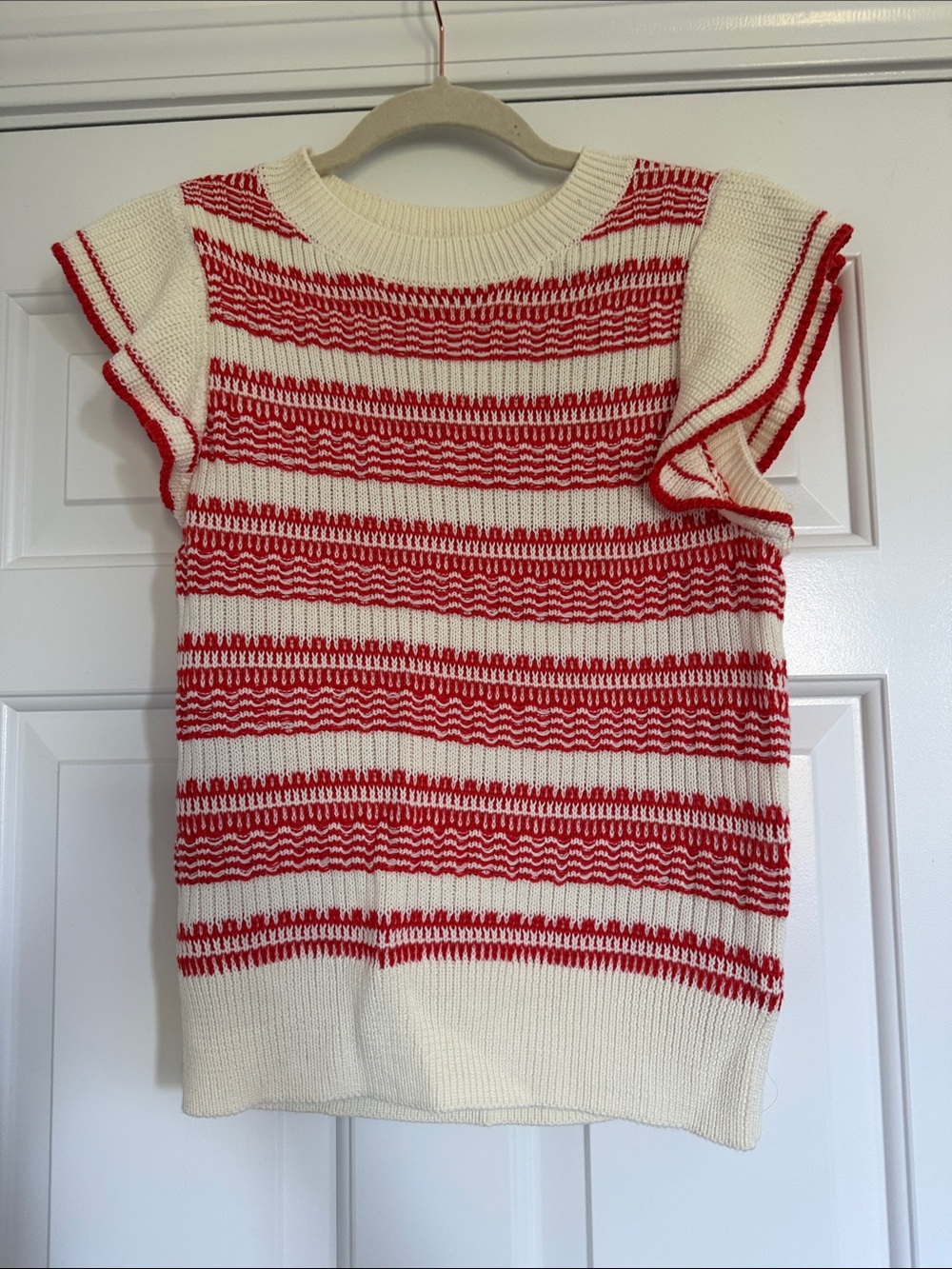 Evereve womens Red & Cream Striped Knit Flutter Sleeve sweater